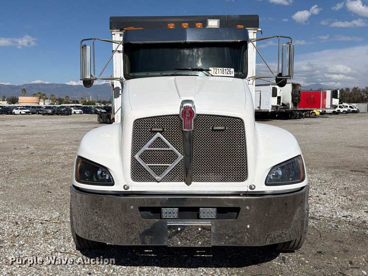 image for item YA5554 2014 Kenworth T270 dump truck