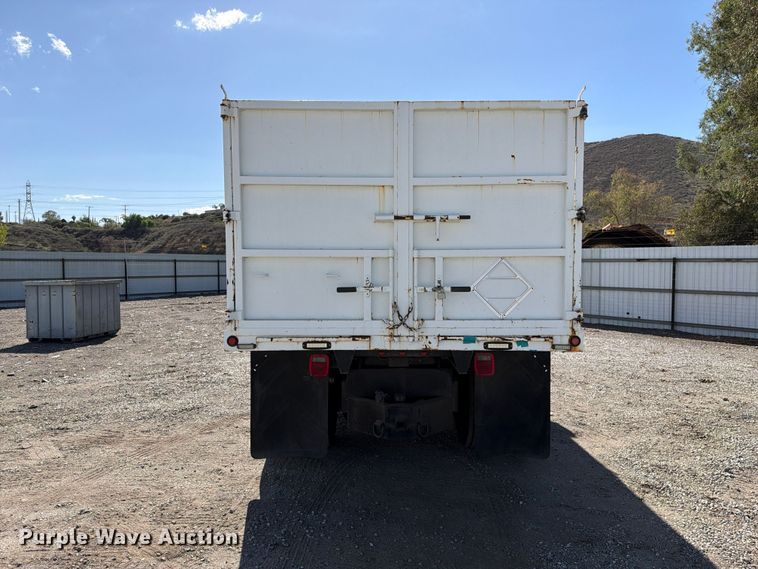 image for item YA5554 2014 Kenworth T270 dump truck