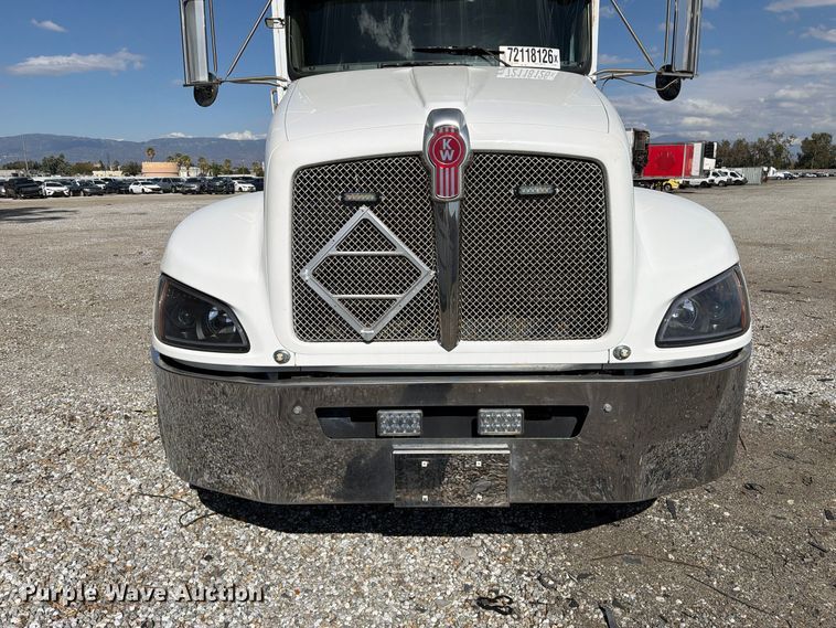 image for item YA5554 2014 Kenworth T270 dump truck