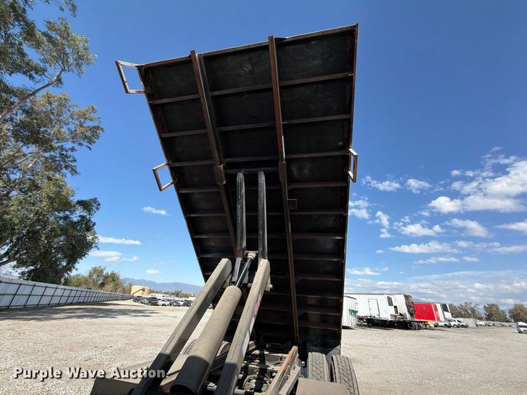 image for item YA5554 2014 Kenworth T270 dump truck