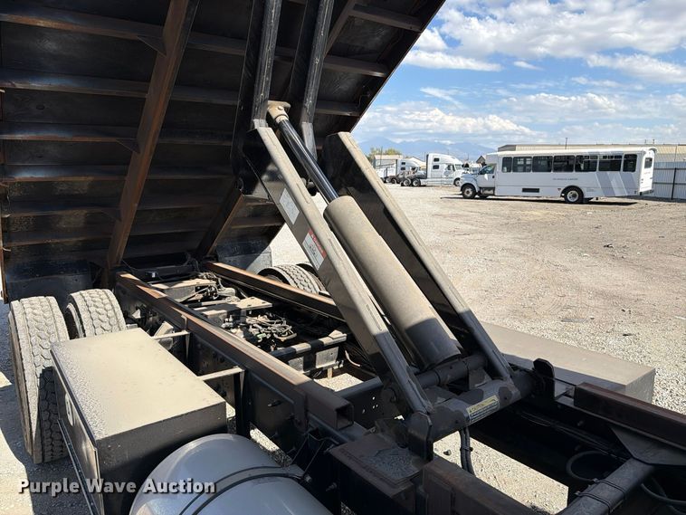 image for item YA5554 2014 Kenworth T270 dump truck