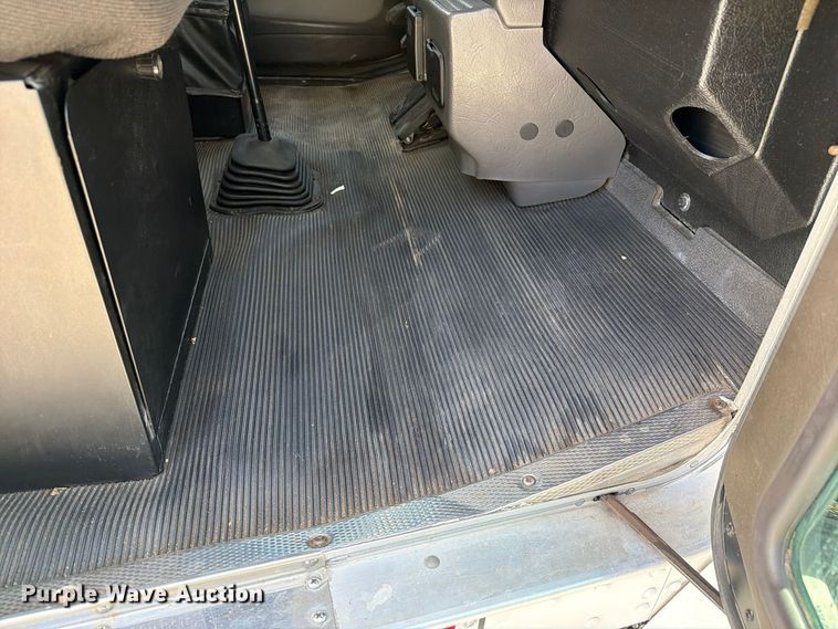 image for item YA5554 2014 Kenworth T270 dump truck