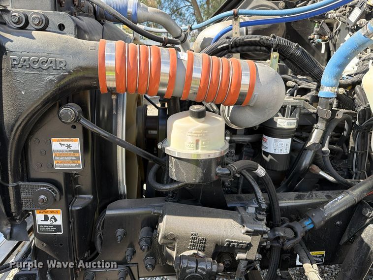 image for item YA5554 2014 Kenworth T270 dump truck