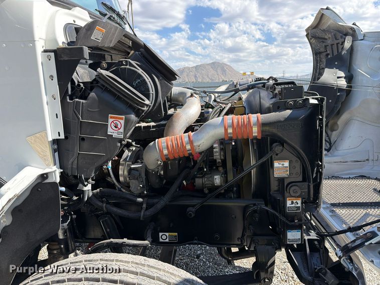 image for item YA5554 2014 Kenworth T270 dump truck
