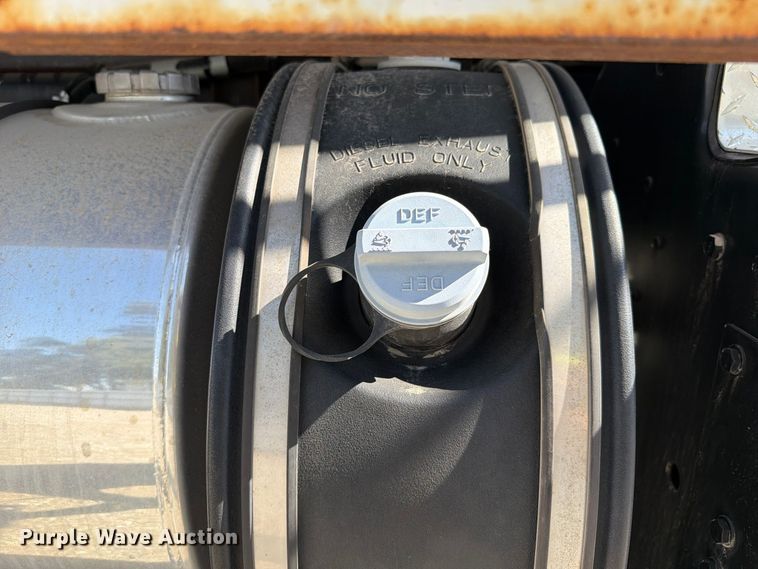 image for item YA5554 2014 Kenworth T270 dump truck