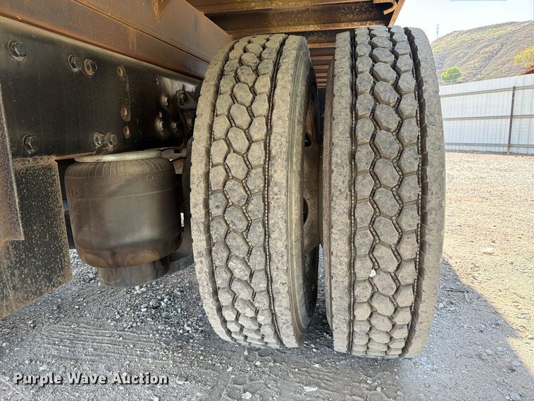 image for item YA5554 2014 Kenworth T270 dump truck