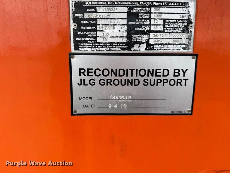 image for item YA5658 2007 JLG 1350SJP boom lift