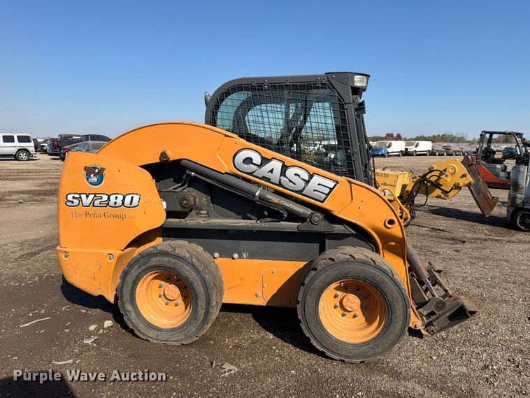 image for item YA5773 2016 Case SV280 skid steer loader