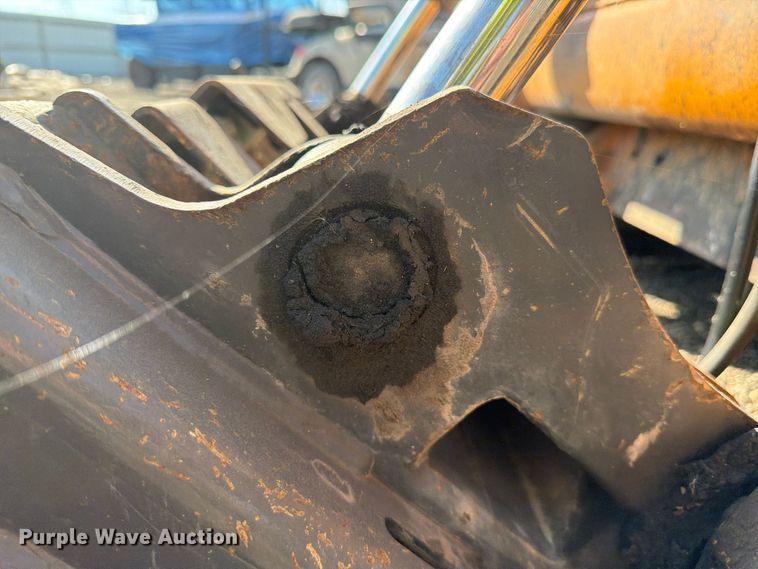 image for item YA5773 2016 Case SV280 skid steer loader