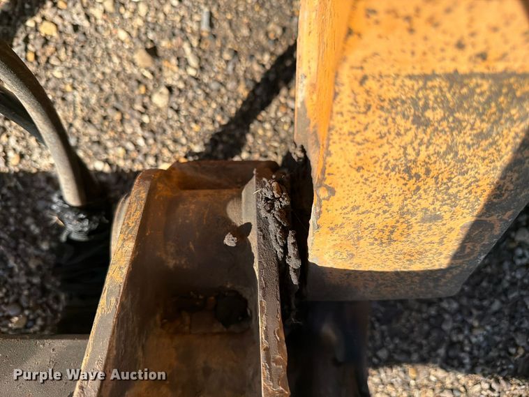 image for item YA5773 2016 Case SV280 skid steer loader