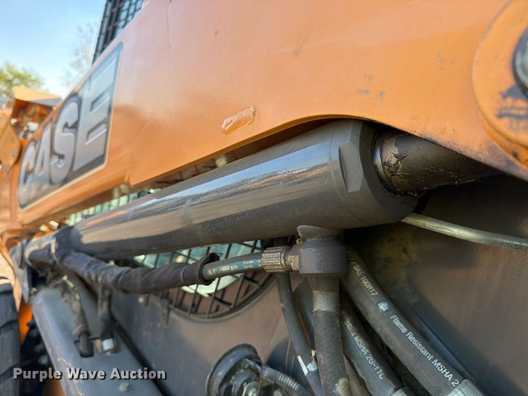 image for item YA5773 2016 Case SV280 skid steer loader