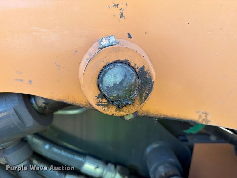 image for item YA5773 2016 Case SV280 skid steer loader