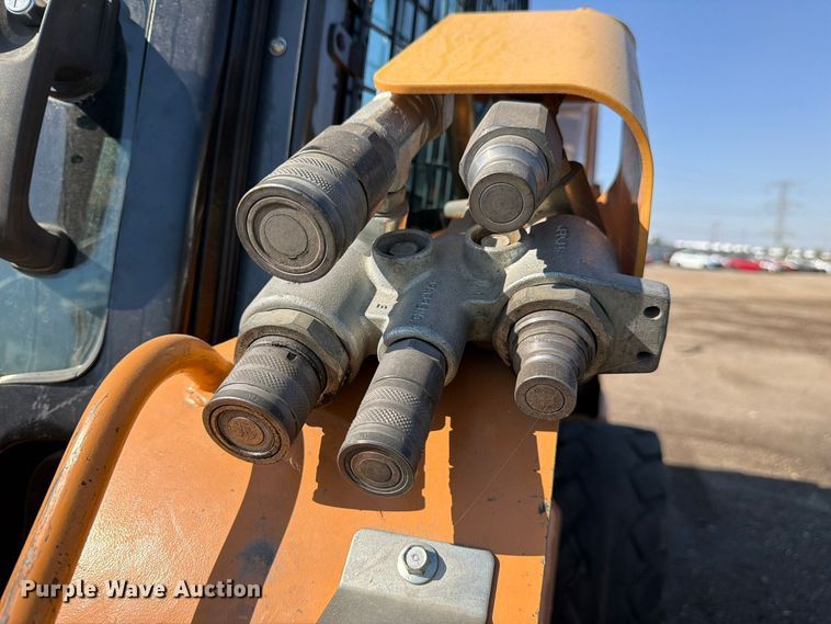 image for item YA5773 2016 Case SV280 skid steer loader