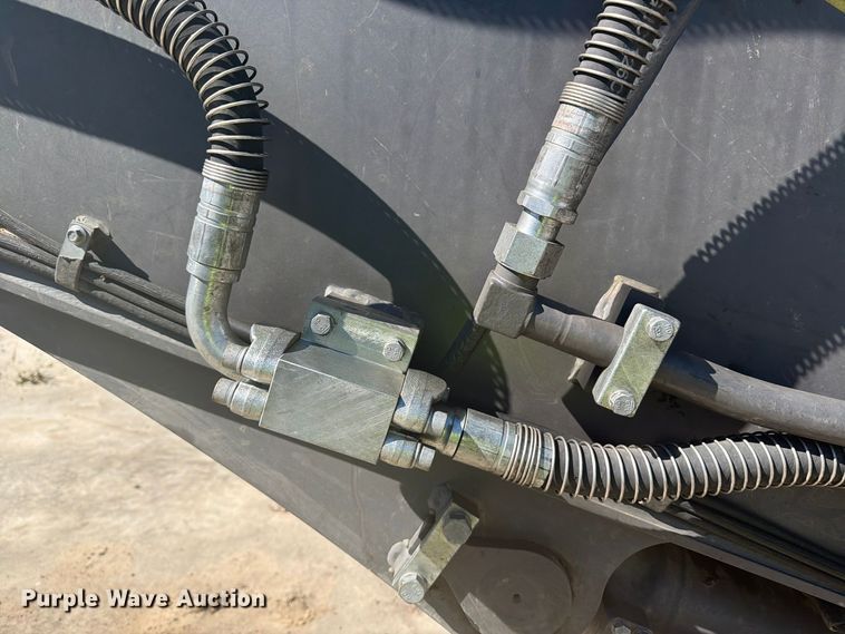 image for item YA5774 2022 Volvo EC220 EL excavator