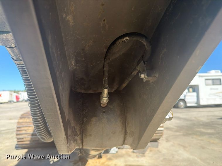 image for item YA5774 2022 Volvo EC220 EL excavator