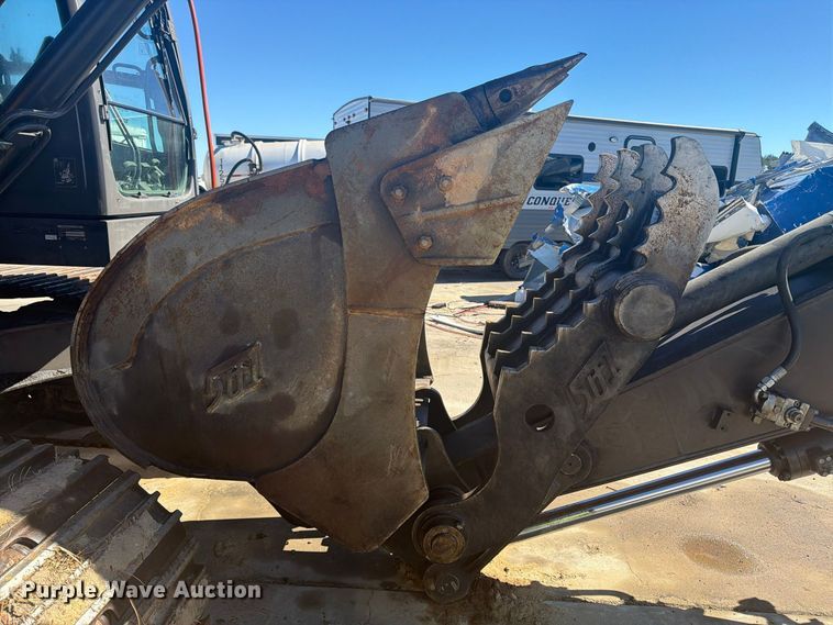 image for item YA5774 2022 Volvo EC220 EL excavator