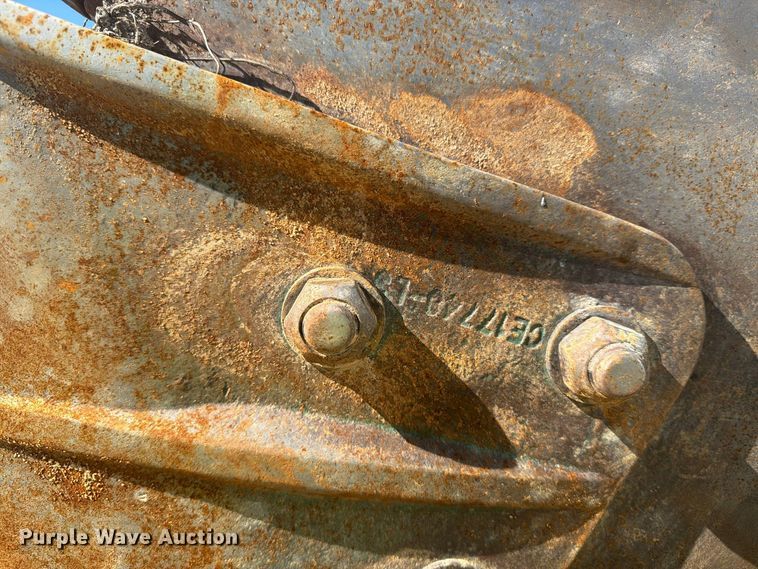 image for item YA5774 2022 Volvo EC220 EL excavator
