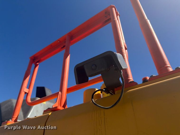 image for item YA5774 2022 Volvo EC220 EL excavator