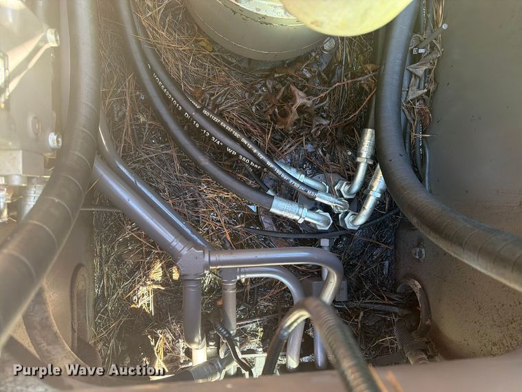 image for item YA5774 2022 Volvo EC220 EL excavator