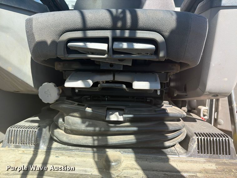 image for item YA5774 2022 Volvo EC220 EL excavator