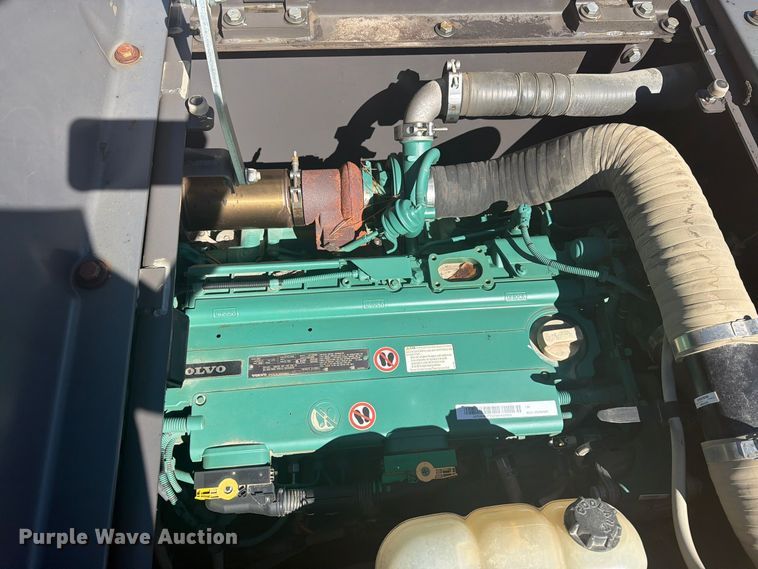 image for item YA5774 2022 Volvo EC220 EL excavator