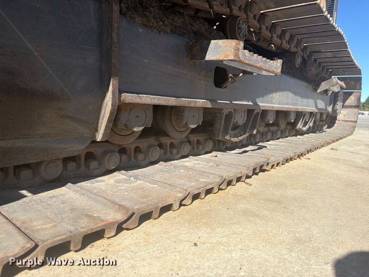 image for item YA5774 2022 Volvo EC220 EL excavator