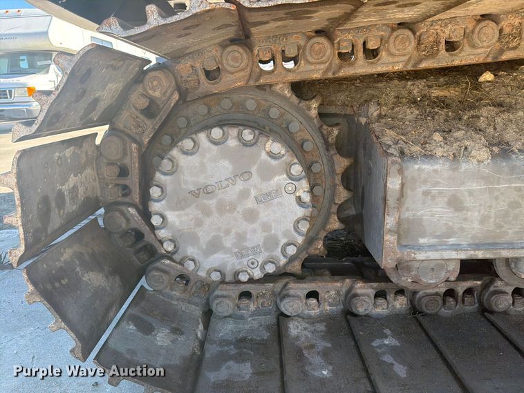 image for item YA5774 2022 Volvo EC220 EL excavator