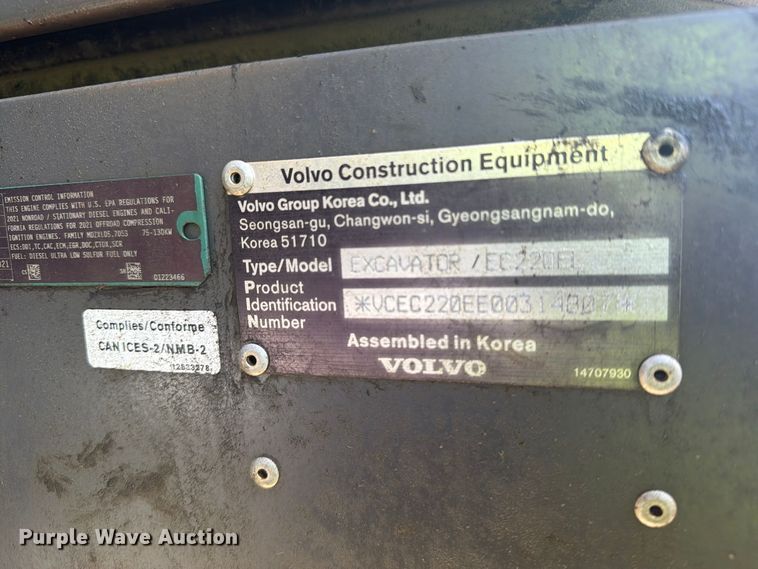 image for item YA5774 2022 Volvo EC220 EL excavator
