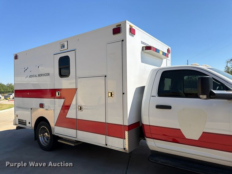image for item DT3087 2015 RAM 4500 ambulance