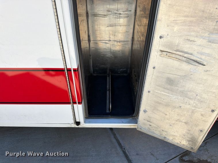 image for item DT3087 2015 RAM 4500 ambulance