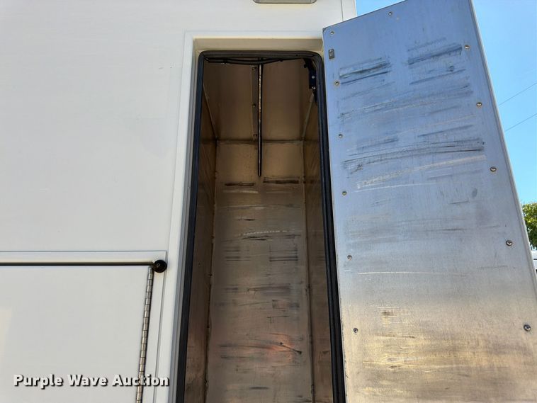 image for item DT3087 2015 RAM 4500 ambulance