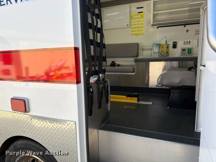 image for item DT3087 2015 RAM 4500 ambulance