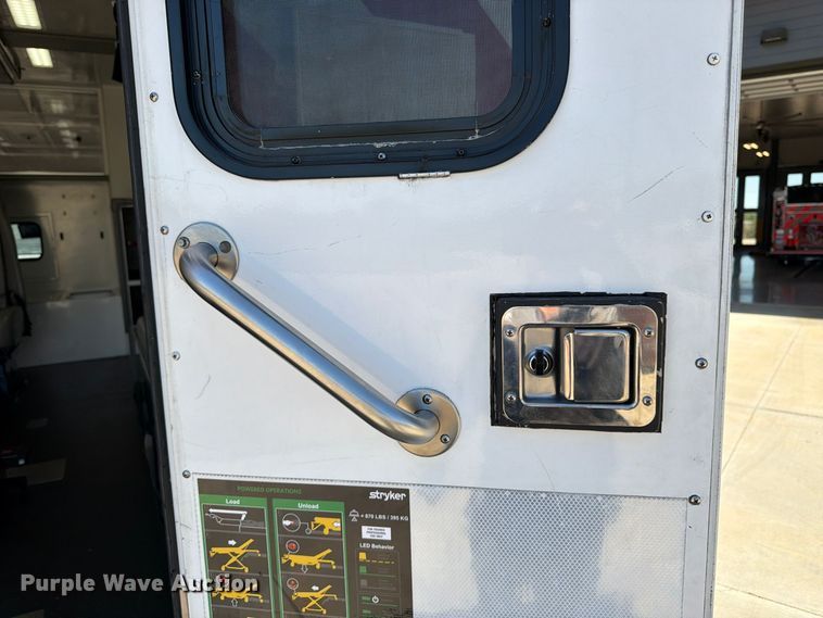 image for item DT3087 2015 RAM 4500 ambulance