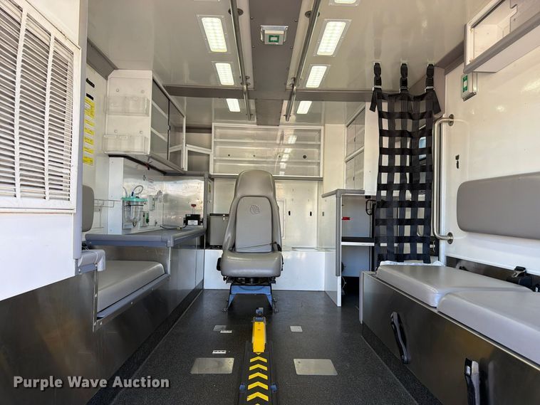 image for item DT3087 2015 RAM 4500 ambulance