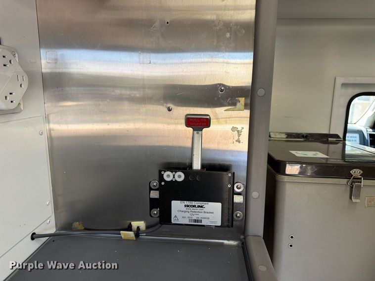 image for item DT3087 2015 RAM 4500 ambulance