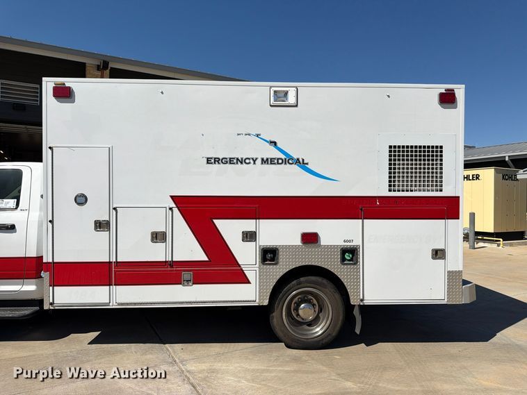 image for item DT3087 2015 RAM 4500 ambulance