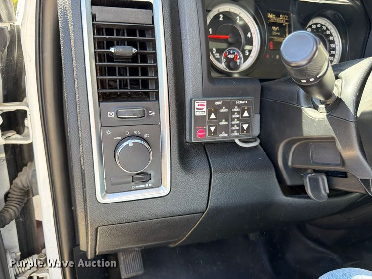 image for item DT3087 2015 RAM 4500 ambulance