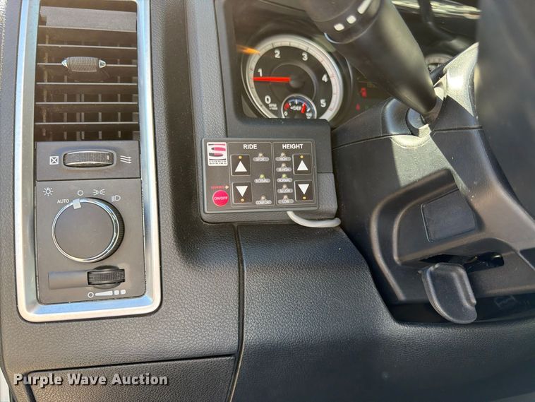 image for item DT3087 2015 RAM 4500 ambulance