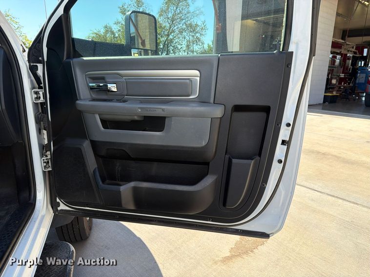 image for item DT3087 2015 RAM 4500 ambulance