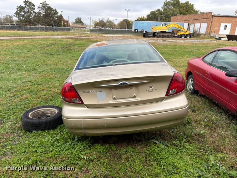 image for item DT3091 2001 Ford Taurus 