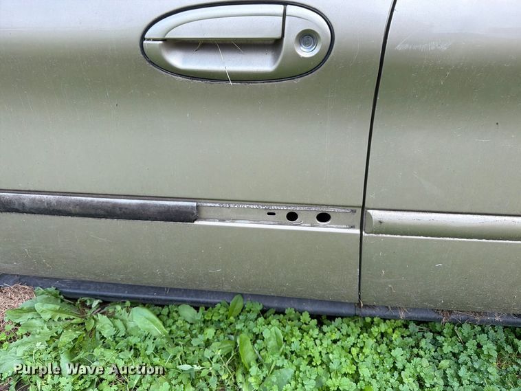 image for item DT3091 2001 Ford Taurus 