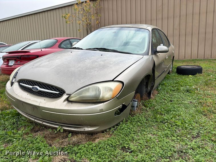 image for item DT3091 2001 Ford Taurus 