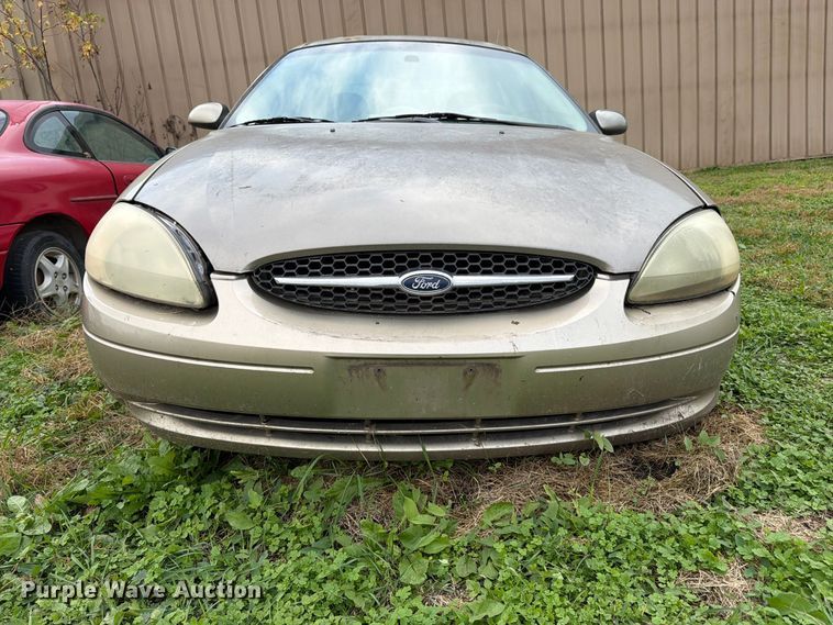 image for item DT3091 2001 Ford Taurus 