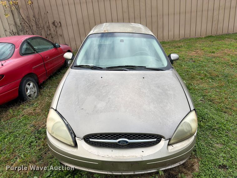 image for item DT3091 2001 Ford Taurus 