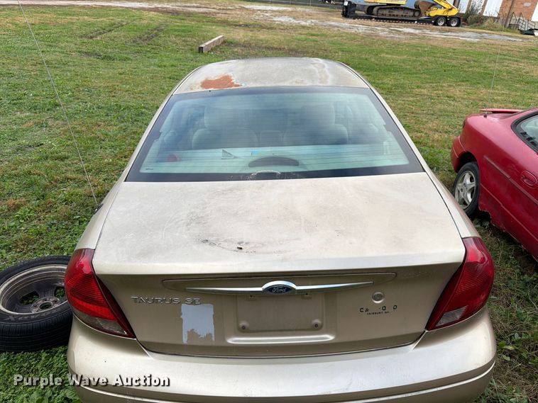 image for item DT3091 2001 Ford Taurus 