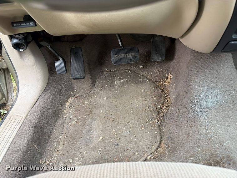 image for item DT3091 2001 Ford Taurus 