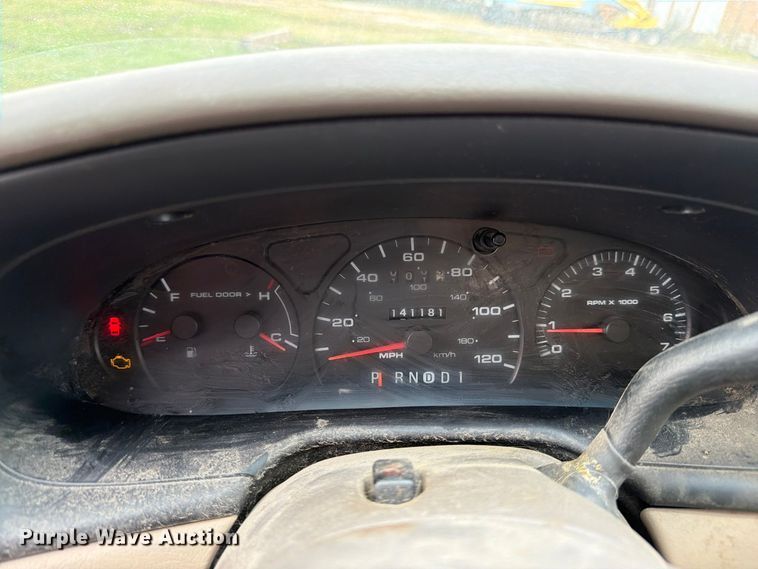 image for item DT3091 2001 Ford Taurus 
