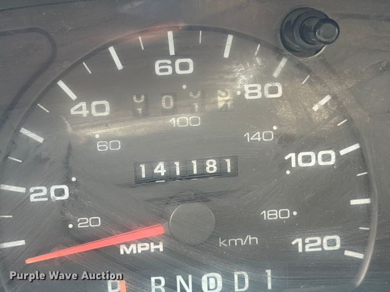 image for item DT3091 2001 Ford Taurus 