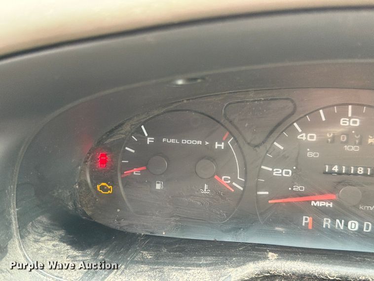 image for item DT3091 2001 Ford Taurus 
