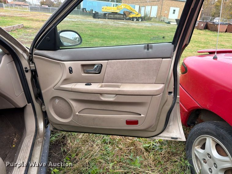 image for item DT3091 2001 Ford Taurus 